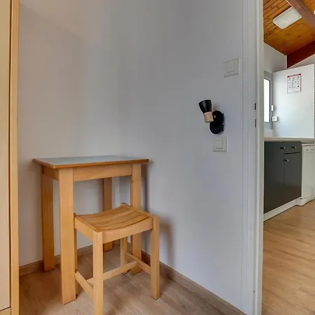Awesome In With Kitchen Hébergement de vacances