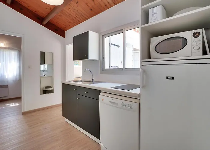 Stunning In Vakantiehuis La Faute-sur-Mer